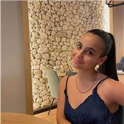 Ofrezco clases de refuerzo para todas las edades. Cualquier materia (matemáticas, química, biología, inglés…). Horario flexible